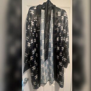 NEW CC Design Black and White Silky Kimono Robe L/XL/XXL